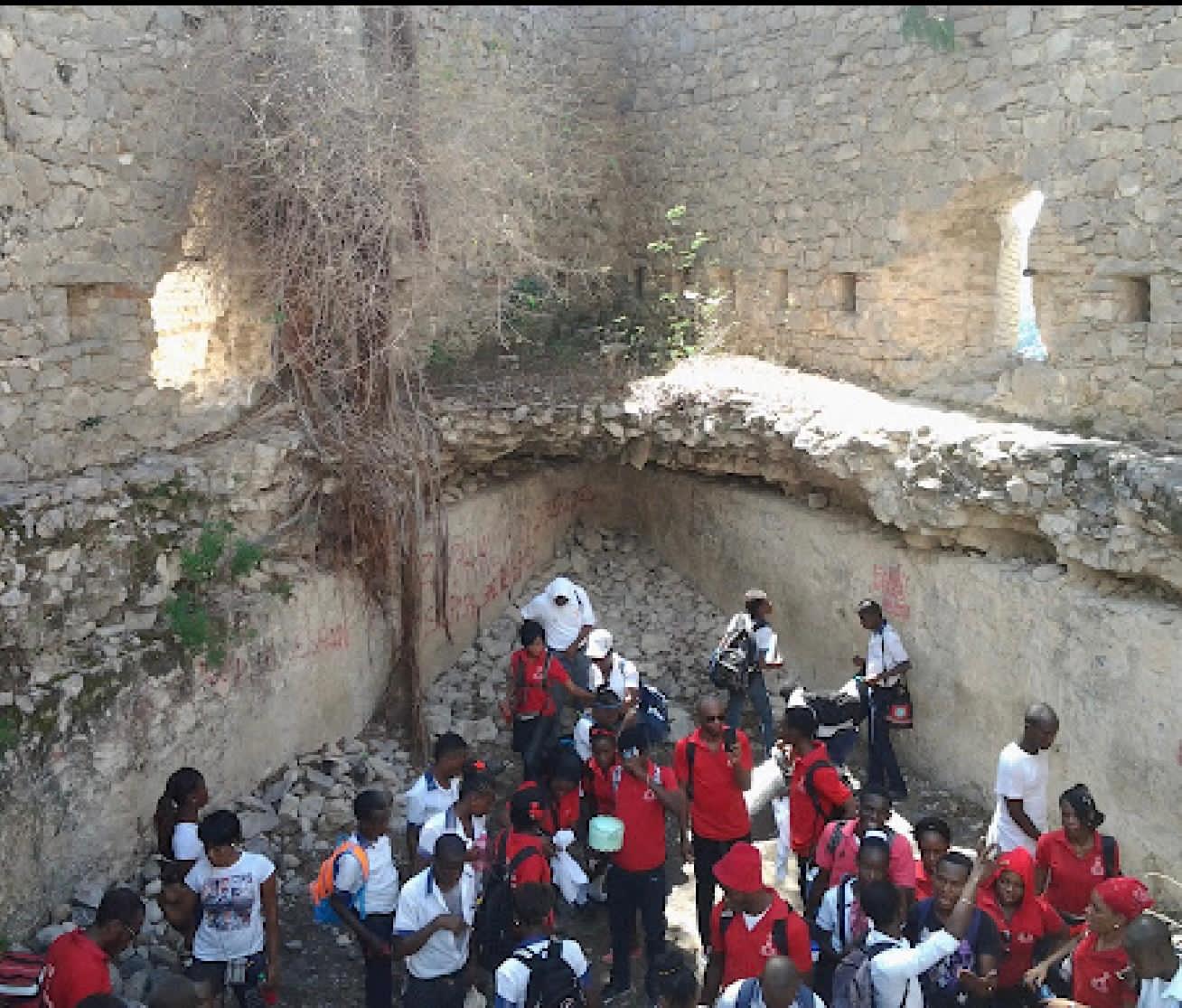 Les élèves du CMFB en sortie pédagogique dans un site historique
